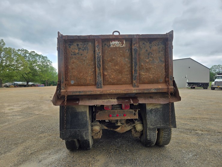 1996-mack-rd690s-image-10