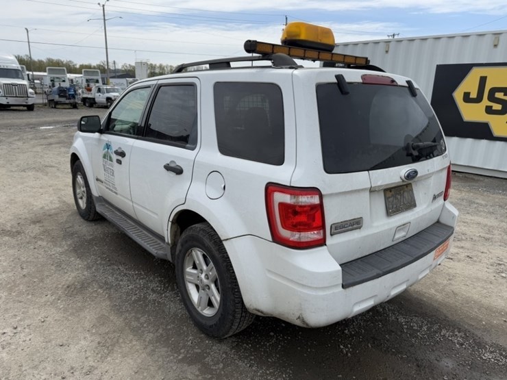 2010-ford-escape-hybrid-image-6