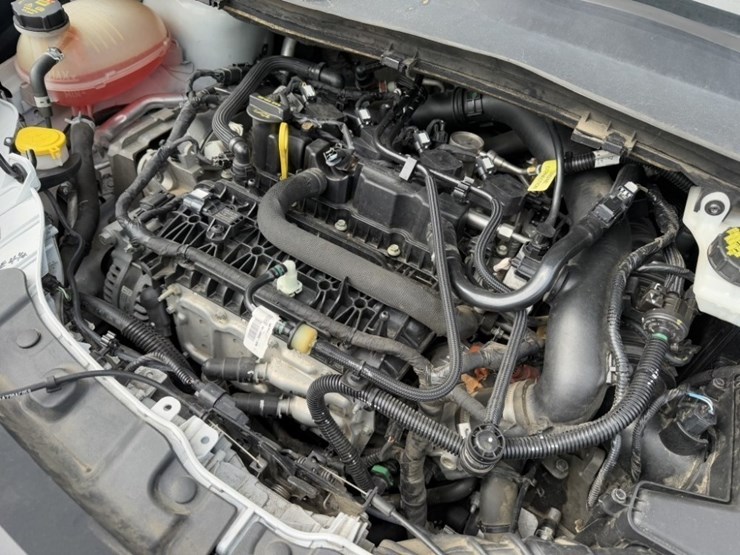 2019-ford-escape-se-image-11