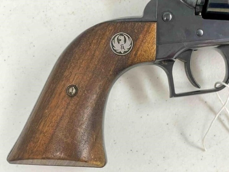 ruger-revolver-image-2