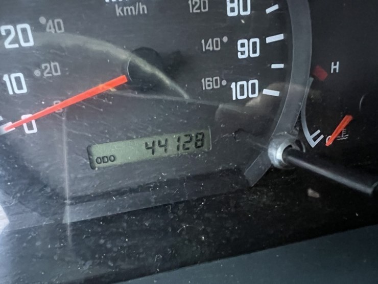 2009-gmc-w5500-image-35