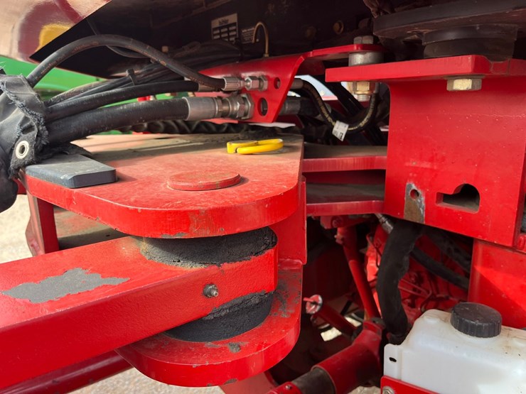 2009-versatile-435-image-12