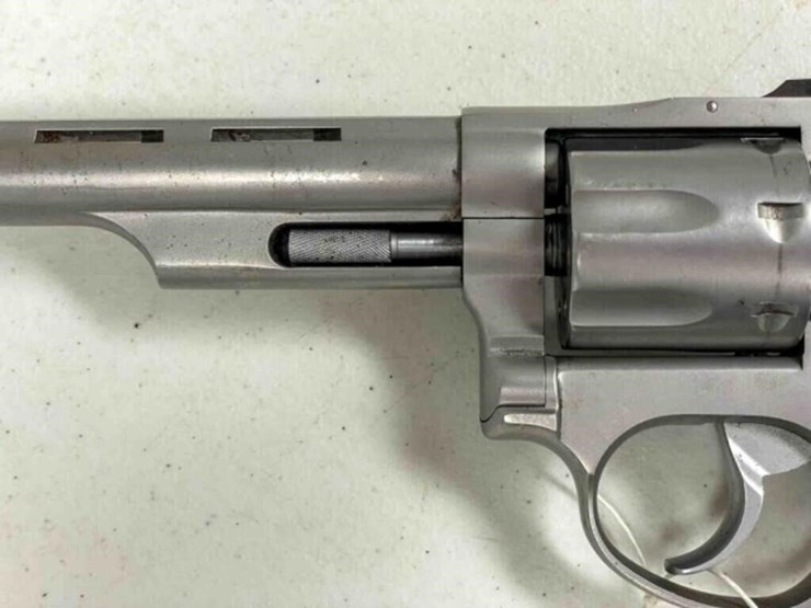 taurus-revolver-image-4
