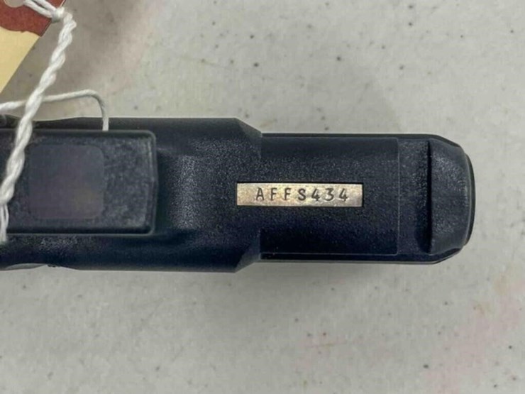 glock-pistol-image-15