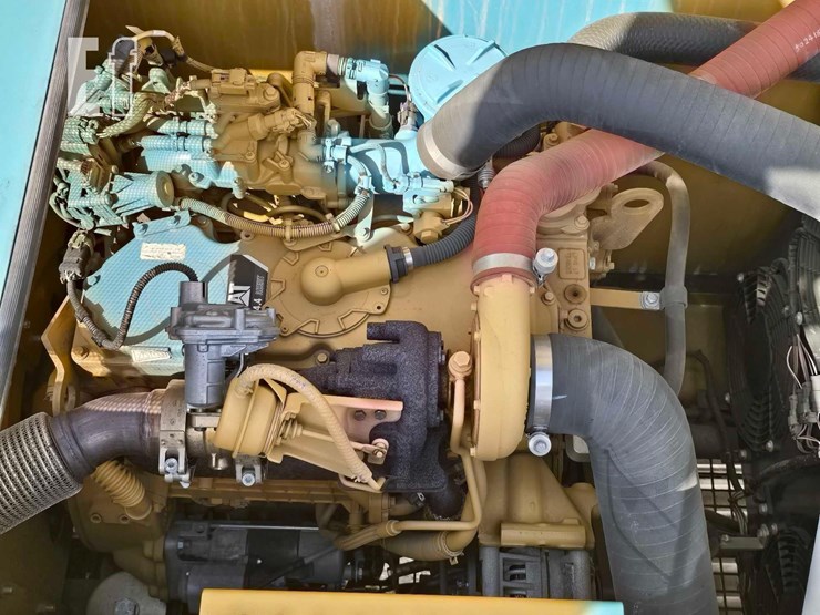 caterpillar-320gc-image-23