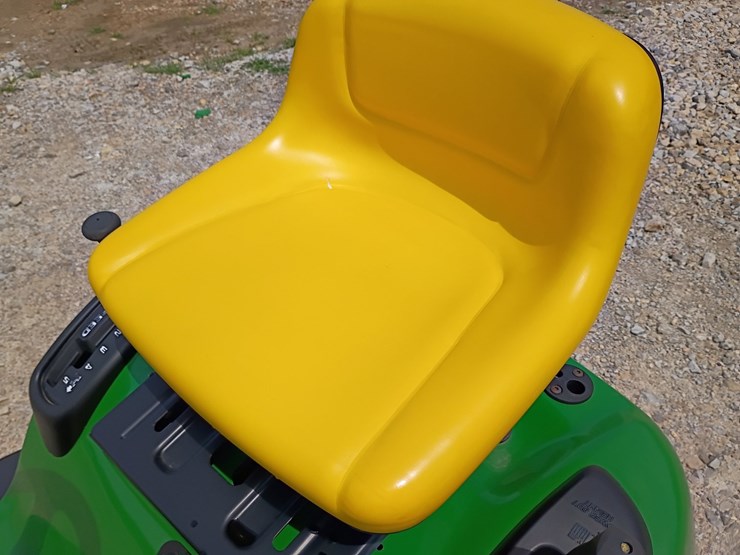 john-deere-d100-image-16