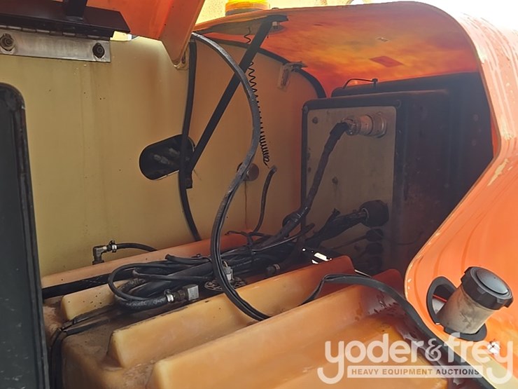 2008-jlg-400s-image-39