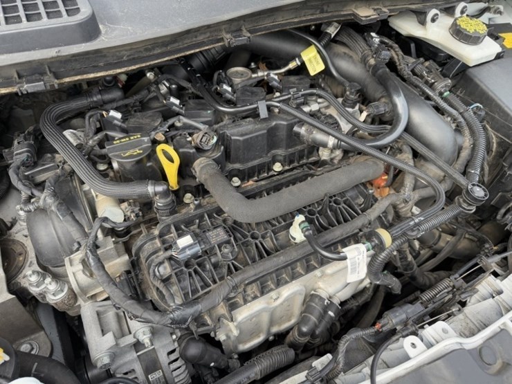 2019-ford-escape-se-image-12