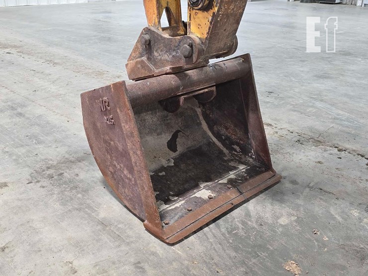 2005-deere-410g-image-15