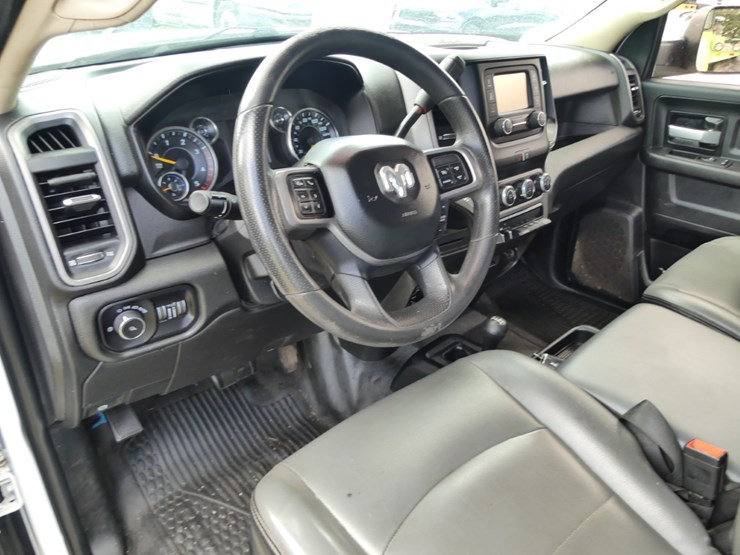 2019-ram-2500-hd-image-13