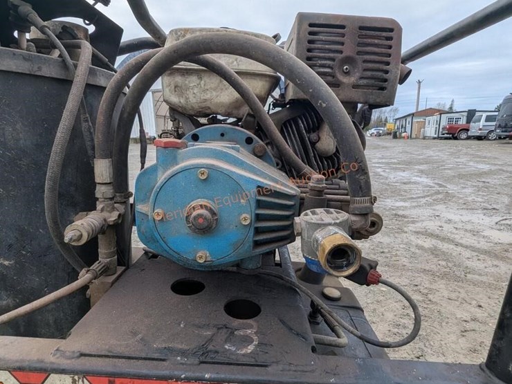 mi-t-m-3504-hot-pressure-washer-image-6