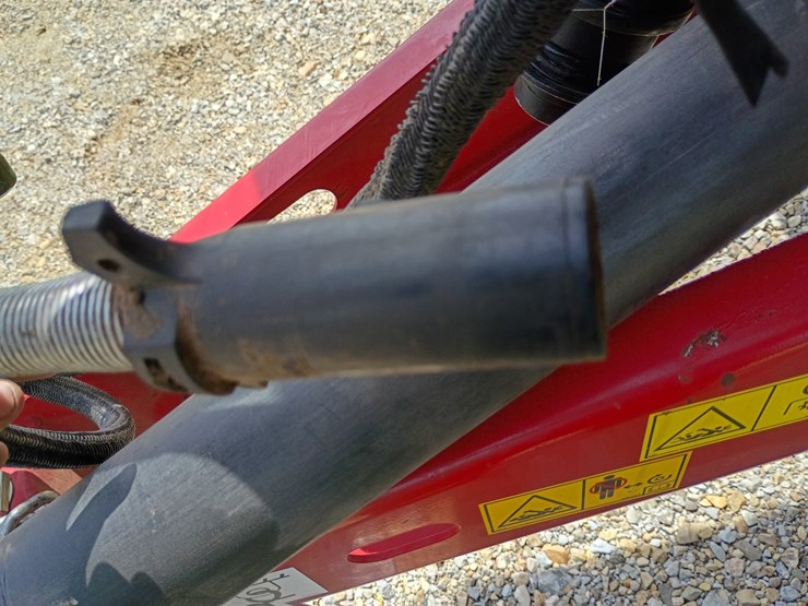 2020-new-holland-450-image-16