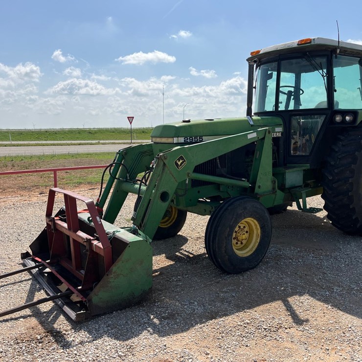 1990 JOHN DEERE 2955