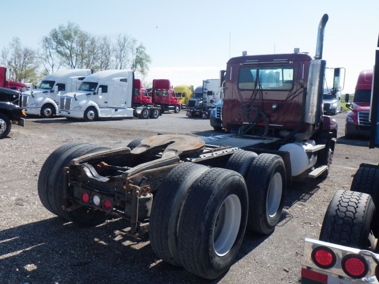 2000-mack-ch613-image-7