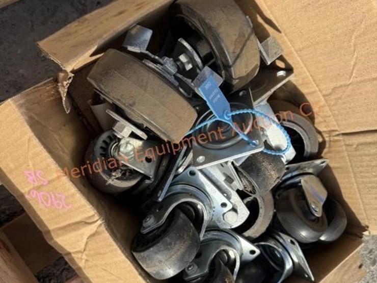 box-of-various-sized-casters-image-1