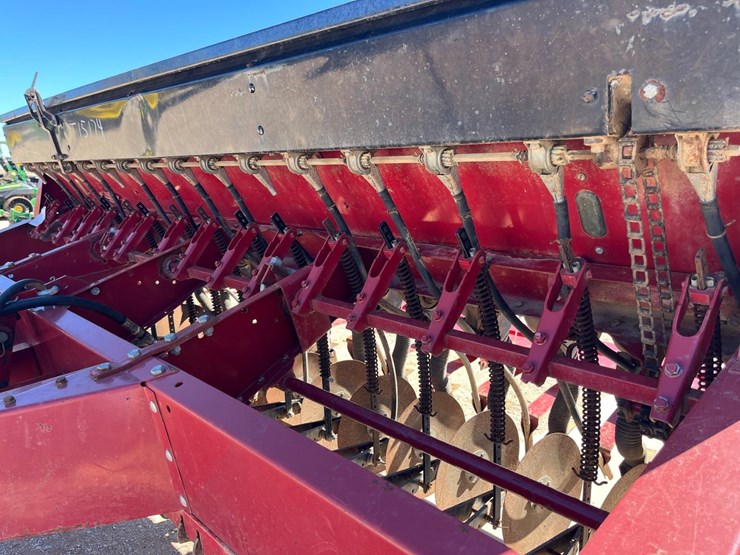 case-ih-5100-image-2