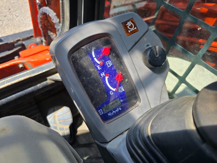 kubota-svl75-2-image-51