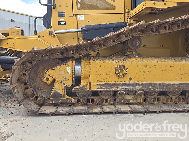 2019-caterpillar-d6-lgp-image-11