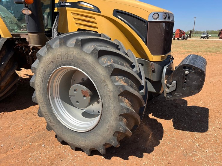 2015-challenger-mt675e-image-7