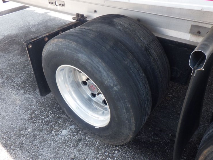 2023-fontaine-flatbed-image-8