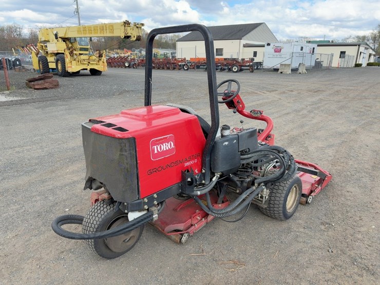 toro-groundsmaster-3500d-image-4