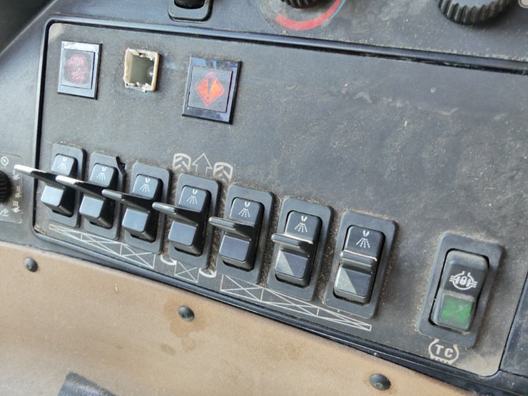 john-deere-4730-image-16