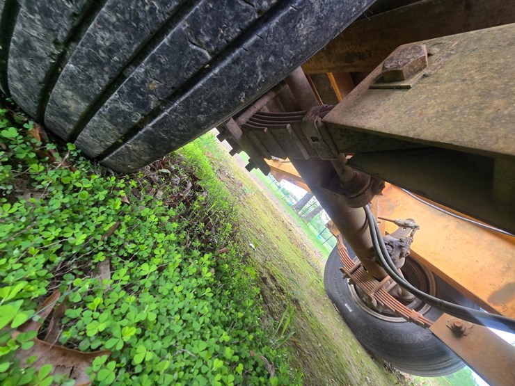 1996-custom-flatbed-image-31