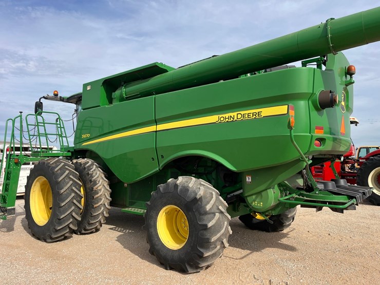 2013-john-deere-s670-image-23