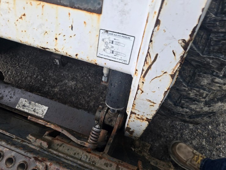 bobcat-s175-image-21