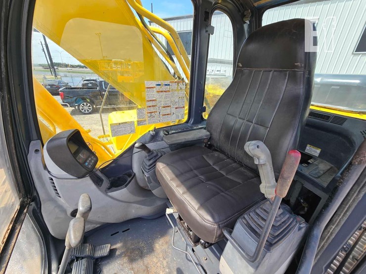 kobelco-sk350-lc-image-14