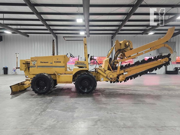 2007-vermeer-v8550-image-5