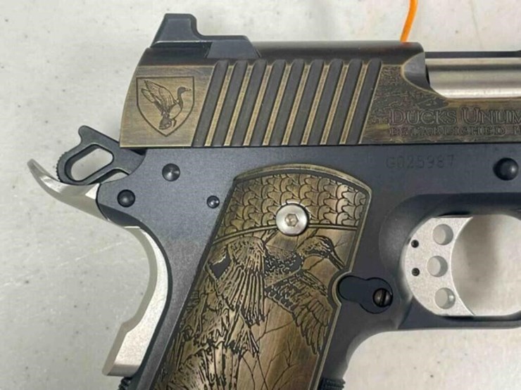 magnum-research-pistol-image-6