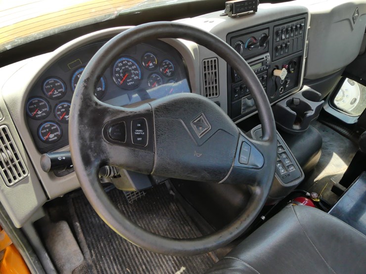 2011-international-13-image-11