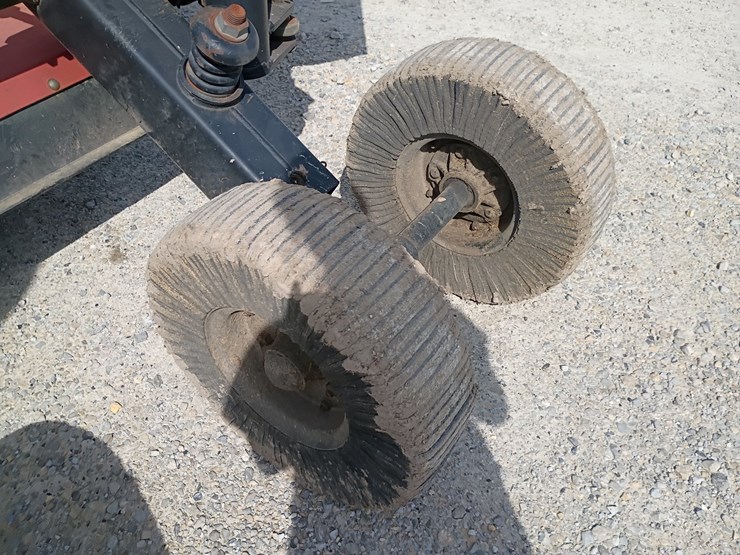 bush-hog-2615-image-32