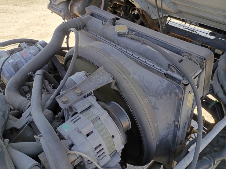 2000-gmc-w3500-image-23