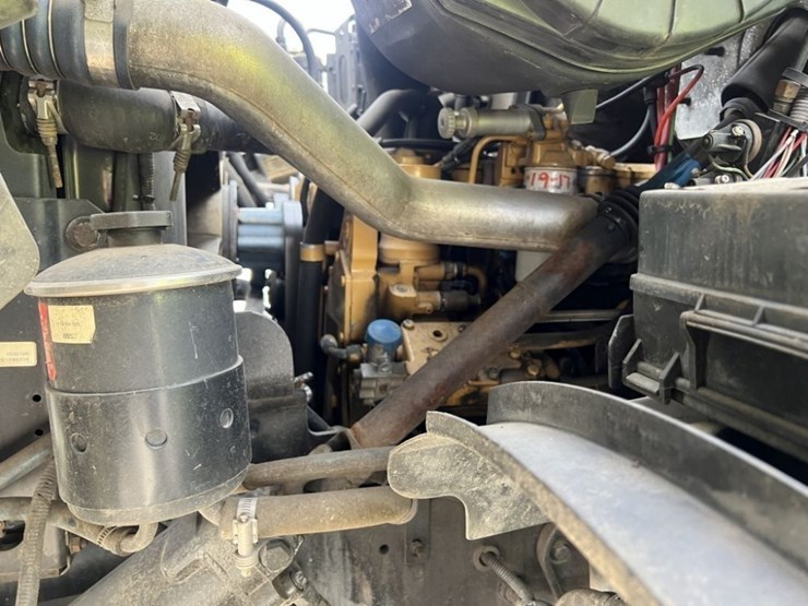 2001-sterling-l7500-image-25