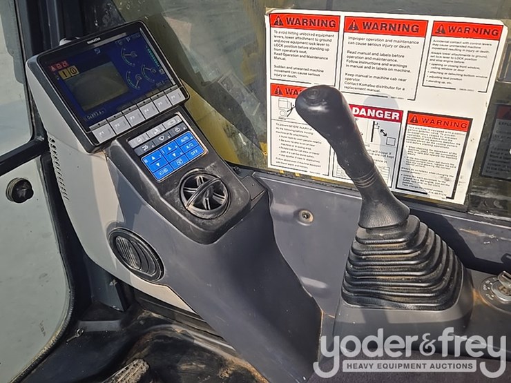 2020-komatsu-pc360-lc-11-image-102