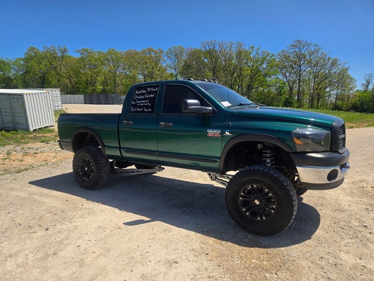 2008-dodge-ram-2500-image-17