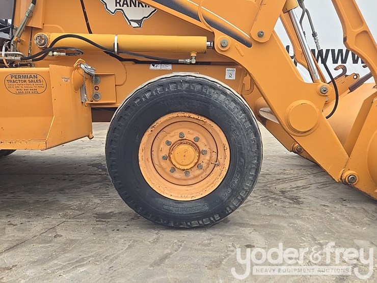 2004-case-580m-image-15