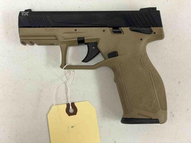 taurus-pistol-image-7