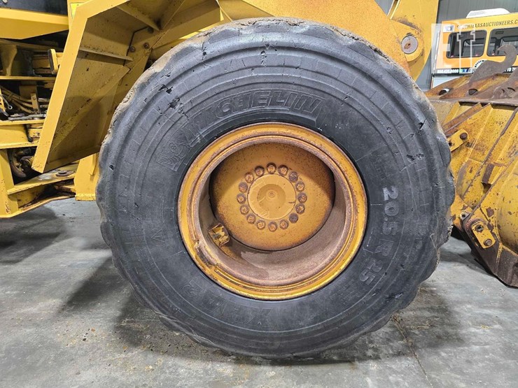 2006-caterpillar-938g-image-27