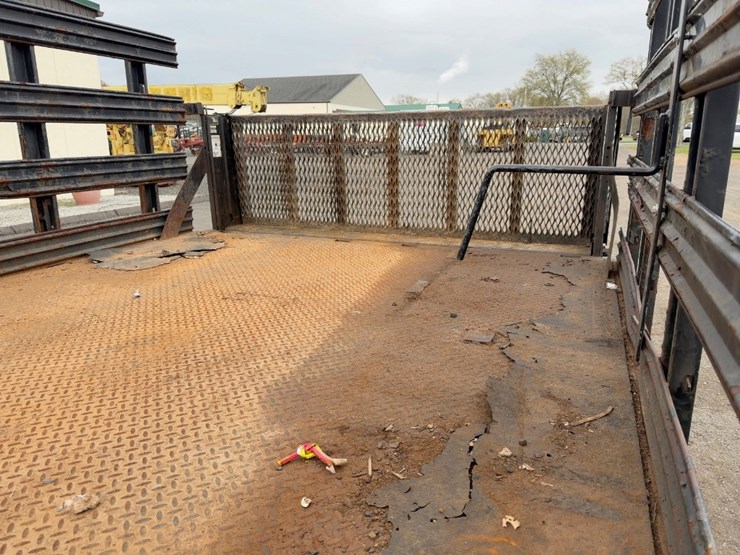 1999-ford-f450-image-12