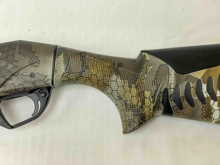 benelli-shotgun-image-15