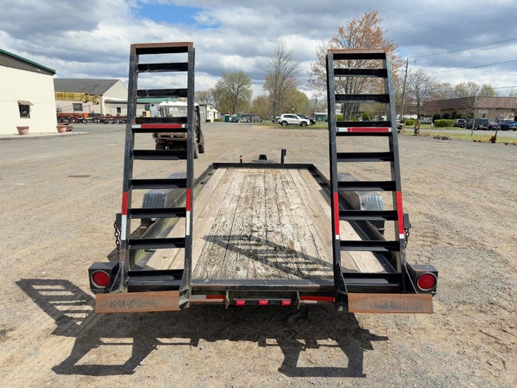 1998-custom-trailer-image-4