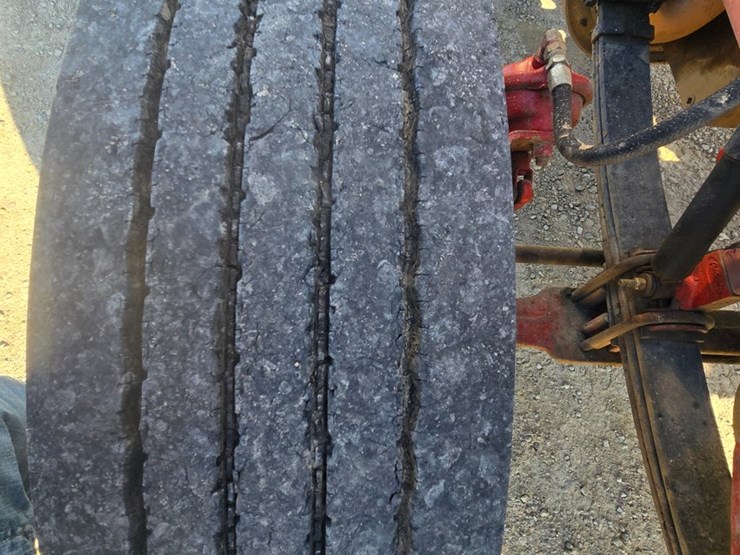 1987-peterbilt-379-image-57