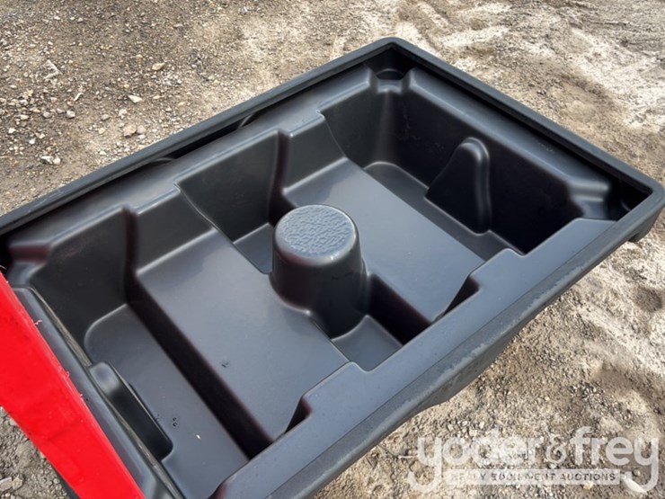 unused-spill-containment-tray-image-5