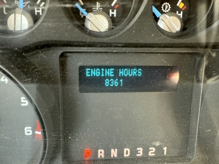 2016-ford-f550-sd-image-26