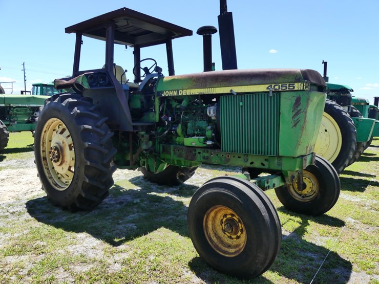 john-deere-4055-image-2