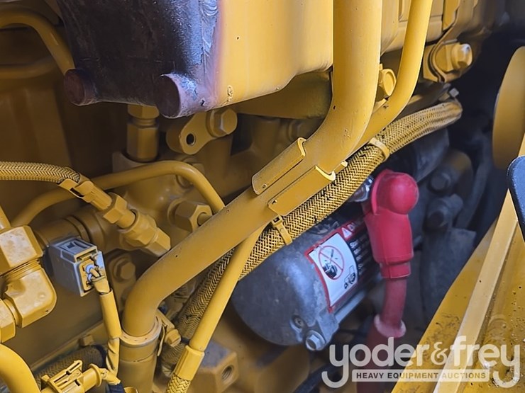 2018-deere-310l-image-83