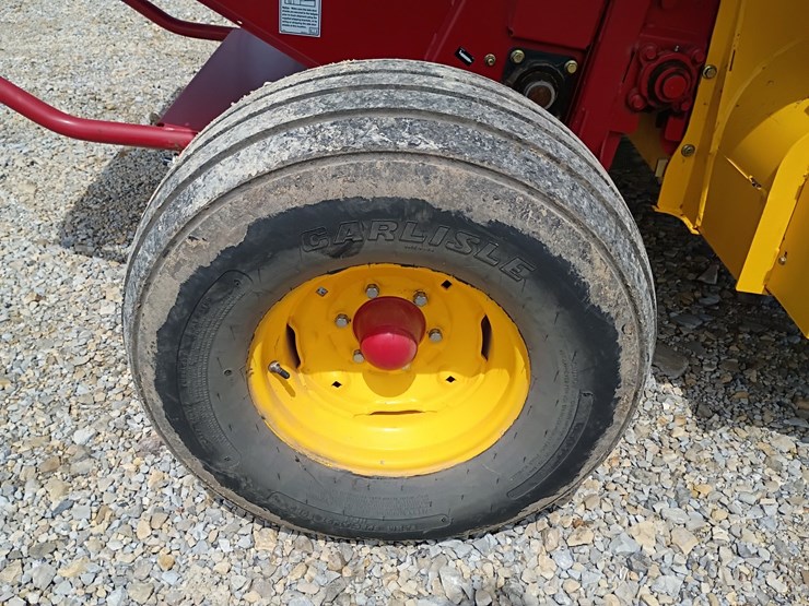 2020-new-holland-450-image-39